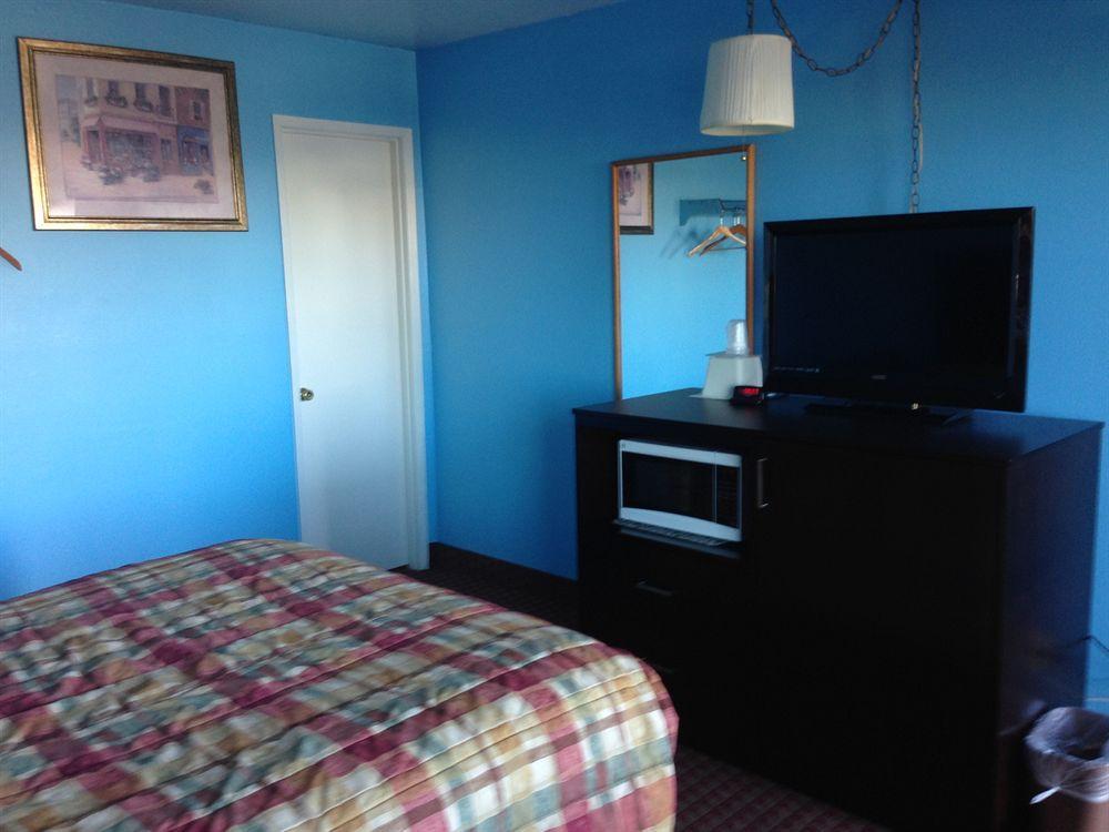 Money Saver Motel